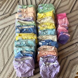 Huge Fuzzi Bunz Cloth Diaper Lot